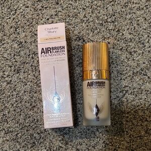 New Charlotte Tilbury Airbrush Flawless Foundation with Gold Cap